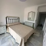 Estadio 5 Y Capacidad 9 Personas Cerca Del Centro, Del Estadio Y Estacion De Trenes Y De Autobuses, Con Facil Aparcamiento En La Misma Calle Apartment Jerez de la Frontera
